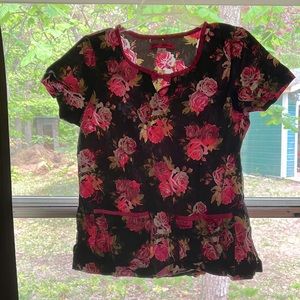 Floral Betsey Johnson scrub top